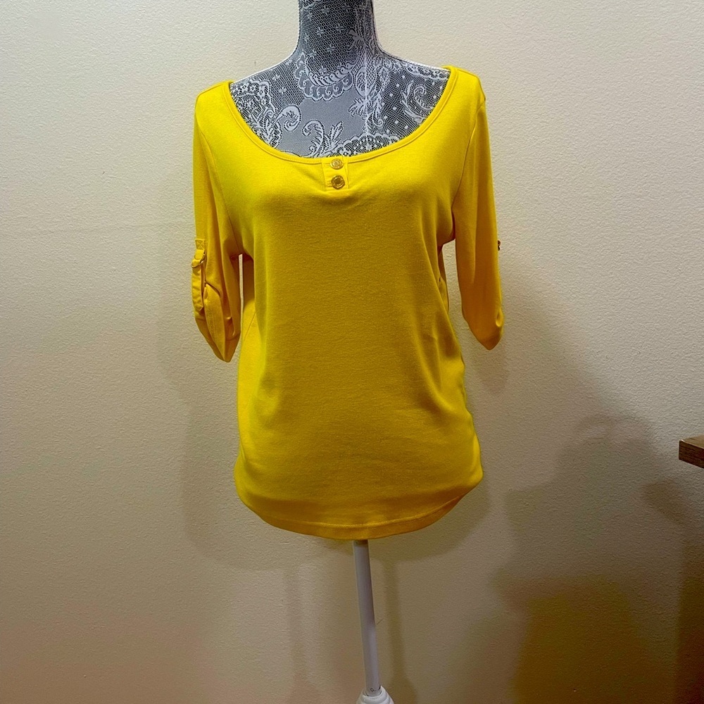 New Ralph Lauren shirt. Size M